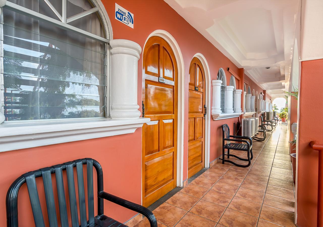 Hotel Le Priss Мануель-Антоніо Екстер'єр фото